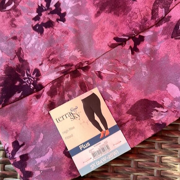 NWT-TERRA SKY LEGGINGS - Picture 4 of 4